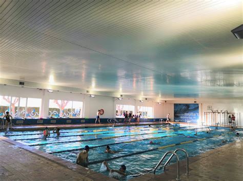 piscina de olesa de montserrat|LA PISCINA COBERTA OBRE...